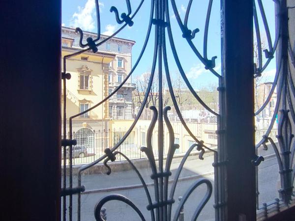 Apartment Nido Stazione : photo 5 de la chambre chambre lits jumeaux avec salle de bains privative séparée