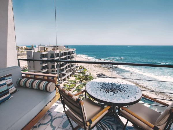 The Cape, A Thompson Hotel, by Hyatt : photo 4 de la chambre queen room with two queen beds, ocean view and accessible shower - disability access