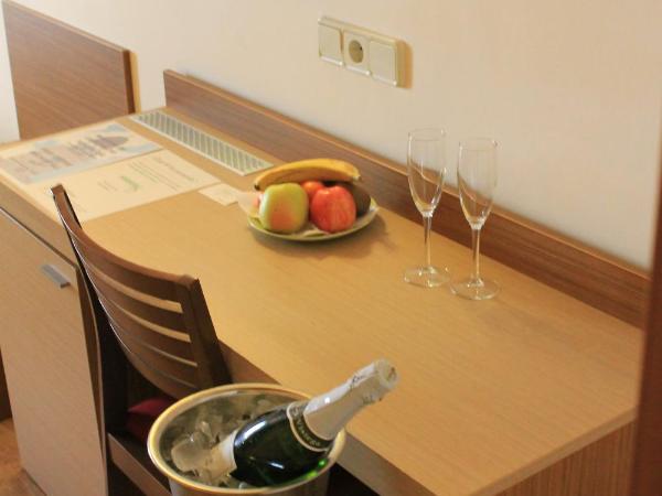 Hotel Mirador Puerta del Sol : photo 8 de la chambre chambre double ou lits jumeaux