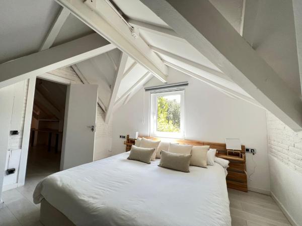 Aya House : photo 1 de la chambre suite avec jacuzzi