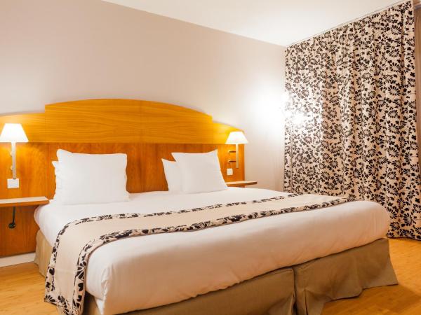 HÔTEL C SUITES chambres spacieuses : photo 2 de la chambre chambre double ou lits jumeaux supérieure