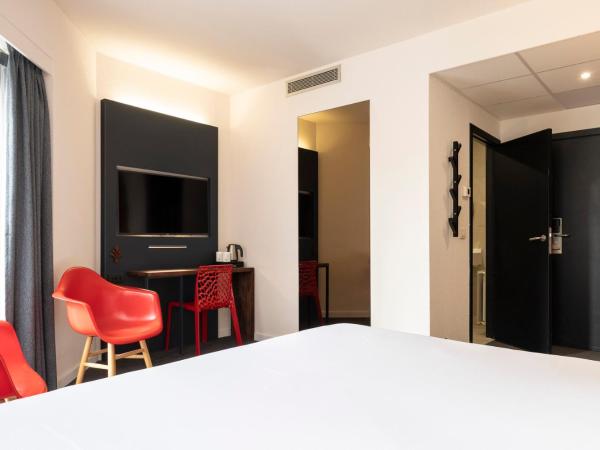 Aris Grand Place Hotel : photo 3 de la chambre chambre lit king-size premium