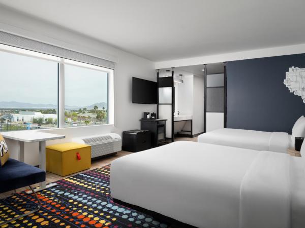 Aloft Henderson : photo 3 de la chambre chambre avec 2 grands lits queen-size 