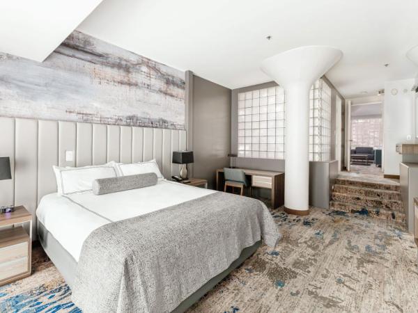 Atheneum Suite Hotel : photo 2 de la chambre suite lit king-size