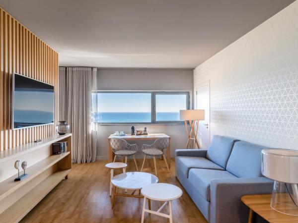 Occidental Atenea Mar - Adults Only : photo 5 de la chambre suite junior