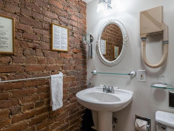 Le Clos Saint-Louis : photo 9 de la chambre chambre lit queen-size classique – troisième Étage