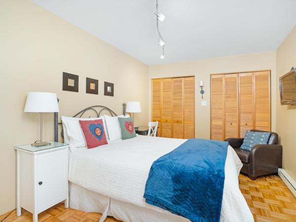 Accueil Chez Francois : photo 4 de la chambre chambre double ou lits jumeaux supérieure - vue sur jardin