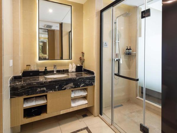 United Kingson HoteL : photo 3 de la chambre chambre lits jumeaux exécutive