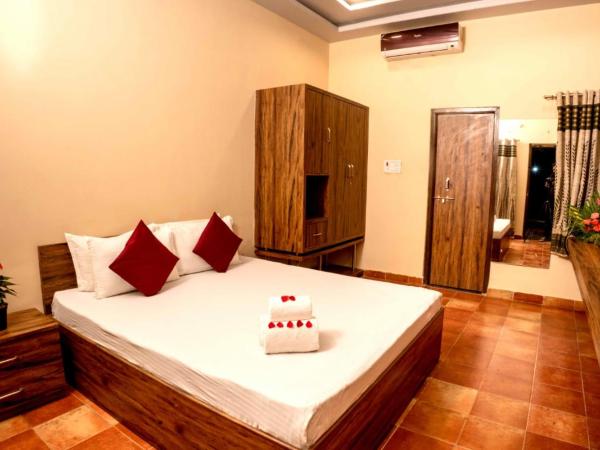 Farm Stay Resort - Shamirpet, Hyderabad : photo 1 de la chambre chambre lit king-size deluxe