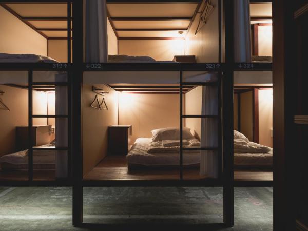 HELIO HOSTEL SAPPORO : photo 1 de la chambre lit simple dans dortoir mixte