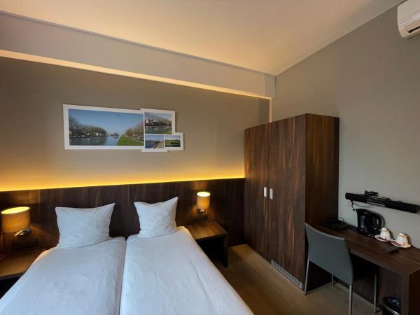 Hotel Elisabeth : photo 3 de la chambre hébergement lits jumeaux ville