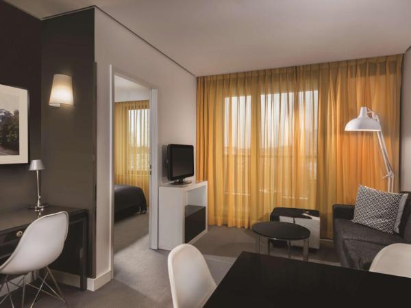 Adina Apartment Hotel Berlin Hackescher Markt : photo 1 de la chambre appartement 1 chambre