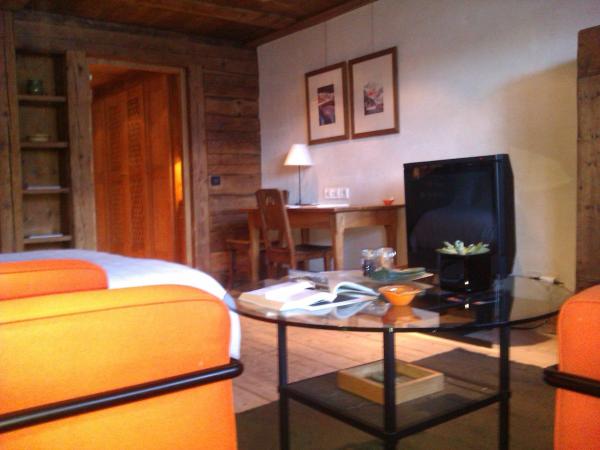 Le Hameau Albert 1er : photo 1 de la chambre chambre triple prestige - la ferme