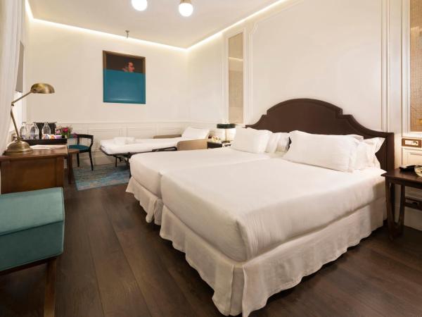 Boutique Hotel H10 Villa de la Reina : photo 2 de la chambre chambre triple classique