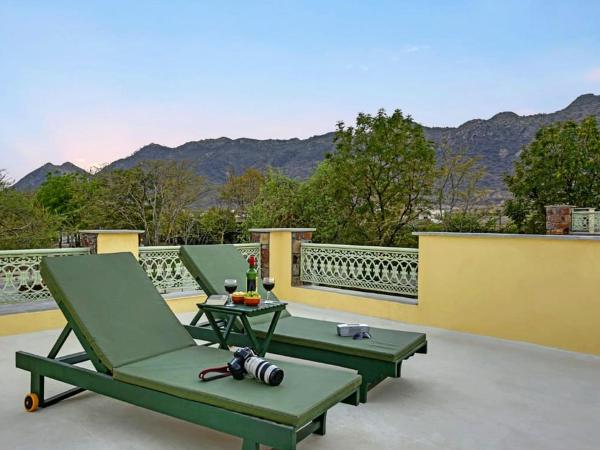 Vatsalya Vihar - A Luxury Pool Villas Resort : photo 10 de la chambre villa - vue sur jardin
