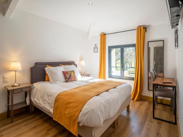 Château de Loubéjac : photo 2 de la chambre chambre double confort