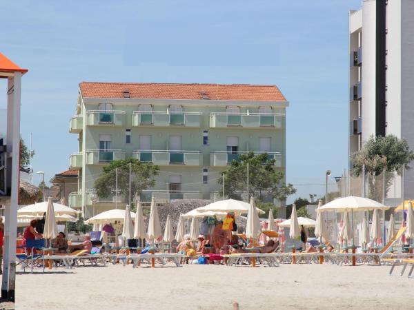 Hotel Rosati : photo 8 de la chambre chambre double avec balcon - vue sur mer