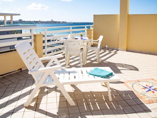 Residence Buganvillea : photo 5 de la chambre appartement 2 chambres supérieur - vue sur mer