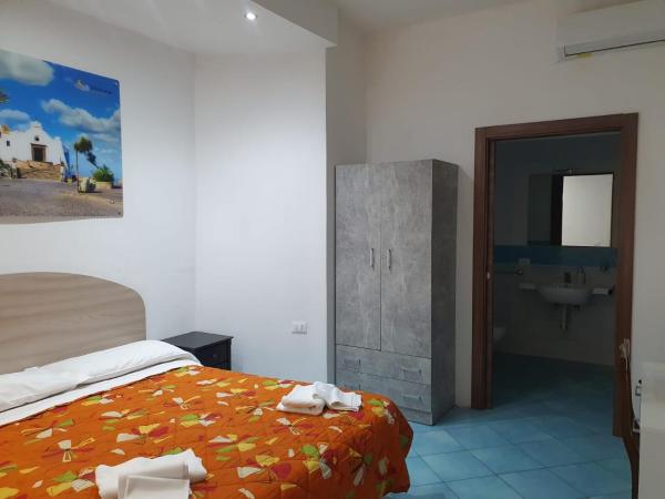 Hotel Mareluna Ischia : photo 9 de la chambre chambre quadruple Économique