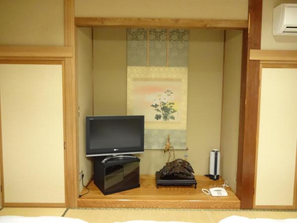 Chuokan Shimizuya Ryokan : photo 8 de la chambre chambre quadruple de style japonais