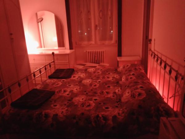 Gigli, rooms con cucina in comune e terrazza : photo 5 de la chambre chambre lit king-size - vue sur jardin
