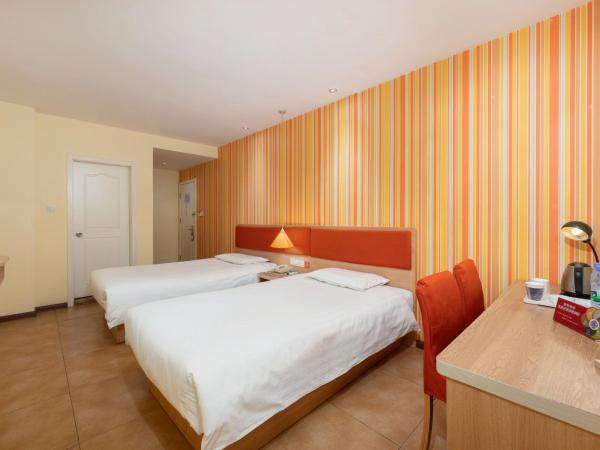 Home Inn Dalian North Railway Station : photo 2 de la chambre offre spéciale - chambre lits jumeaux