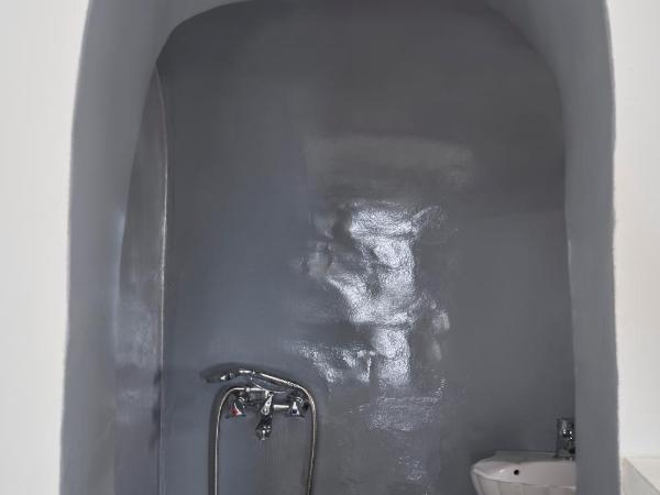 Fava Eco Suites : photo 7 de la chambre suite principale avec jacuzzi privé extérieur