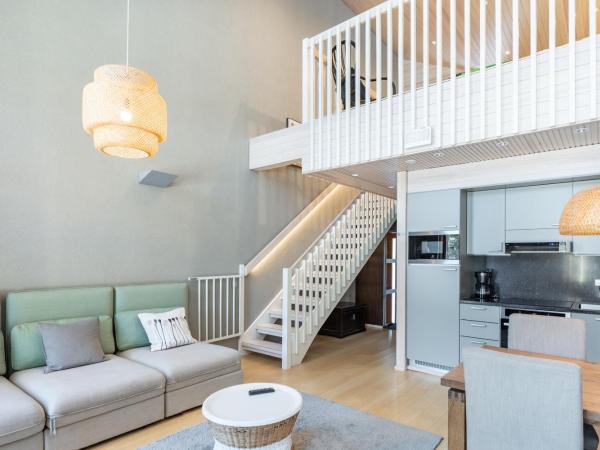 Nova Skyland Hotel : photo 4 de la chambre gîte nordique avec lit double