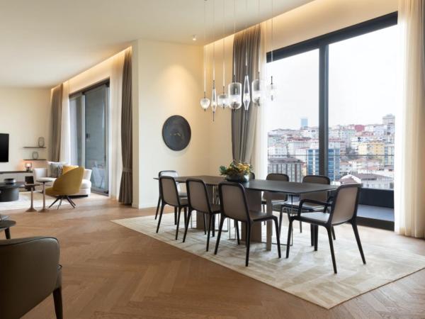 Marriott Executive Apartments Istanbul Fulya : photo 2 de la chambre penthouse 5 chambres avec chambre d’angle et toit-terrasse - vue sur ville