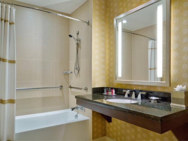 Atlanta Marriott Buckhead Hotel & Conference Center : photo 7 de la chambre chambre lit king-size