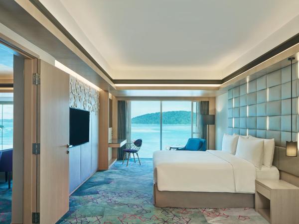 Le Meridien Kota Kinabalu : photo 5 de la chambre suite ambassadeur 2 chambres - accès au salon club