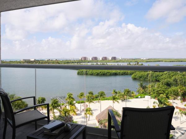 The Westin Cancun Resort Villas & Spa : photo 3 de la chambre king studio with balcony and lagoon view