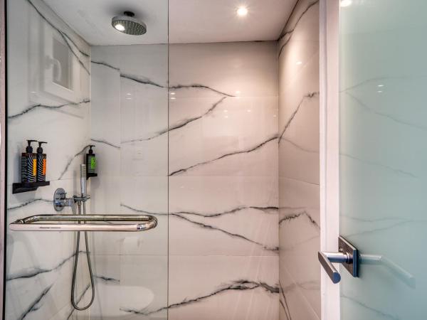 San Antonio Summerland : photo 7 de la chambre suite junior avec piscine privée