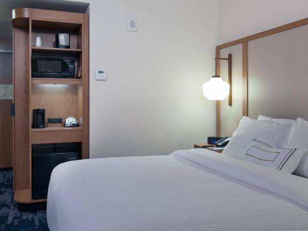 Fairfield by Marriott Pittsburgh Downtown : photo 1 de la chambre chambre lit king-size