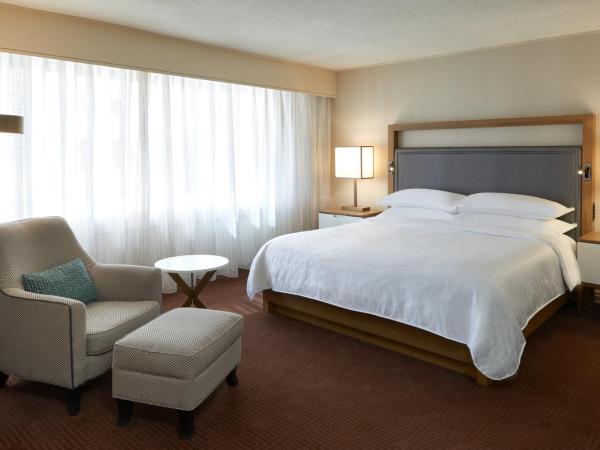 Sheraton Ottawa Hotel : photo 2 de la chambre chambre lit king-size