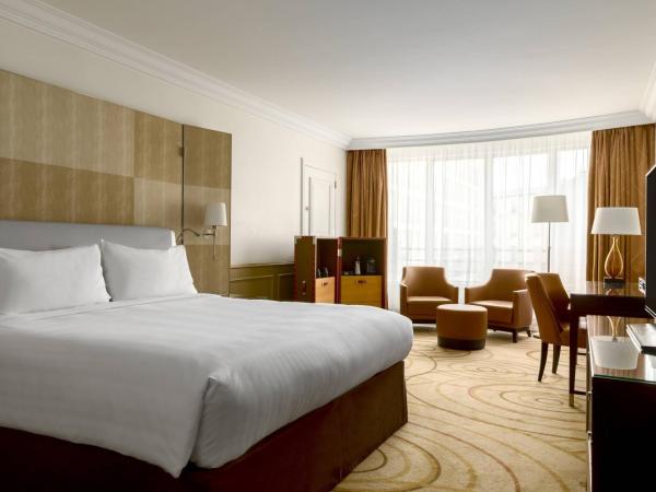 Paris Marriott Champs Elysees Hotel : photo 1 de la chambre chambre lit king-size suprieure