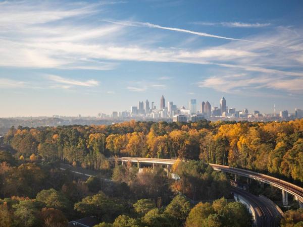 JW Marriott Atlanta Buckhead : photo 8 de la chambre chambre king - niveau concierge