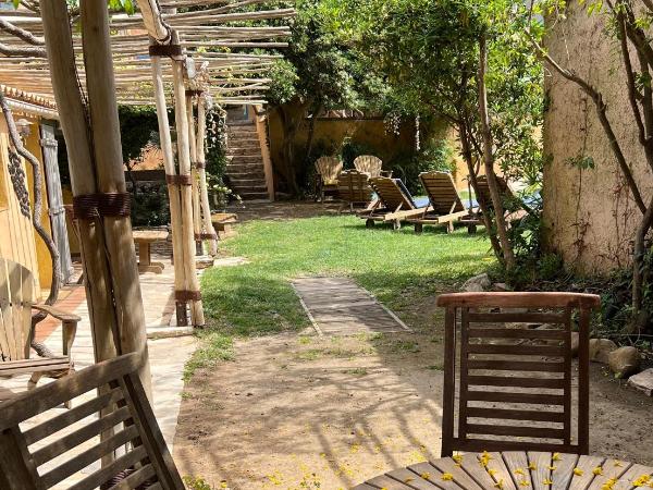 La Calanque de Figuerolles : photo 7 de la chambre appartement - vue sur jardin