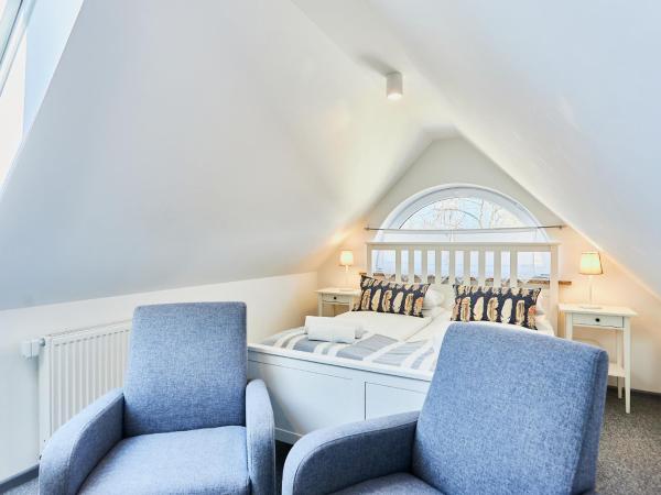 Villa Astoria : photo 1 de la chambre chambre double Économique (mansardée)