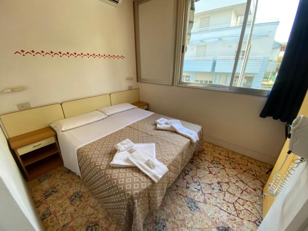 Hotel Nanni Garnì : photo 3 de la chambre chambre double Économique