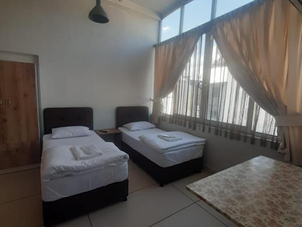 Yeşilyurt otel : photo 8 de la chambre chambre double ou lits jumeaux avec balcon