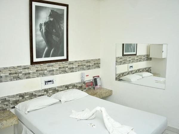 Hotel Ellegance : photo 2 de la chambre chambre double Économique