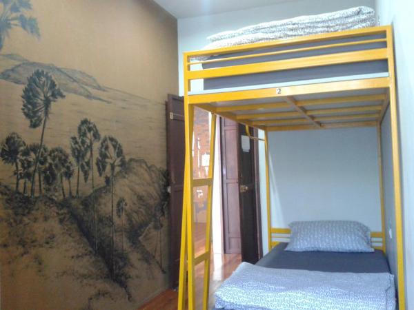 Phuket Sunny Hostel : photo 2 de la chambre chambre lits jumeaux standard avec climatisation