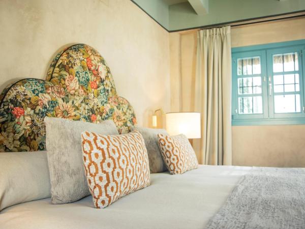 Hospes Las Casas del Rey de Baeza, a Member of Design Hotels : photo 1 de la chambre chambre deluxe double ou lits jumeaux