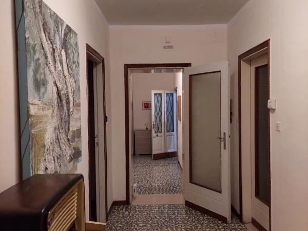 FiorDiLuna, nel cuore di Brescia : photo 2 de la chambre chambre double avec salle de bains commune