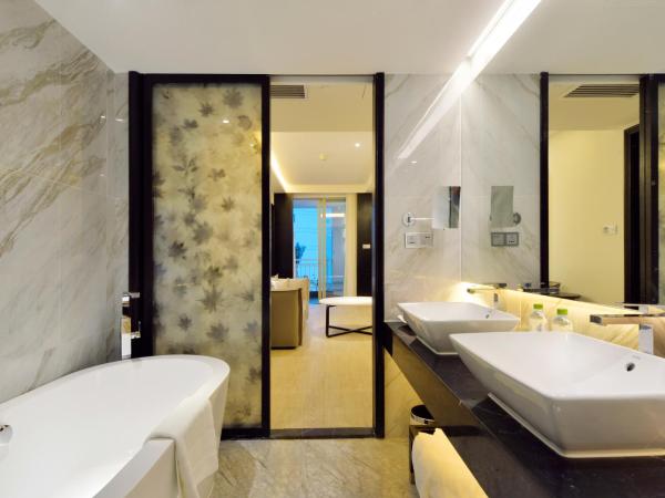 Palace Resort Yalong Bay Sanya : photo 3 de la chambre chambre lit king-size supérieure