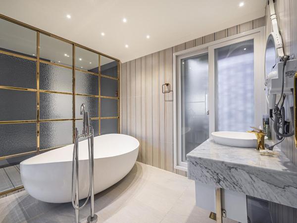 Jongno Olive Hotel : photo 5 de la chambre suite avec balcon