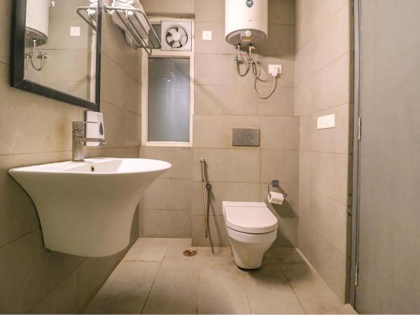 FabExpress La Serene Gagan Vihar : photo 4 de la chambre chambre double supérieure