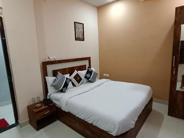 Hotel Greenoz : photo 4 de la chambre chambre double deluxe (2 adultes + 1 enfant)