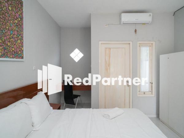 House Acasia Syariah near Universitas Aisyiah Yogyakarta Mitra RedDoorz : photo 8 de la chambre chambre deluxe